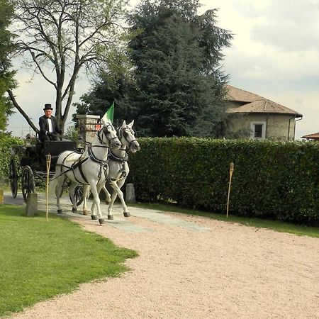 Casale Litta B&B Al Castello מראה חיצוני תמונה