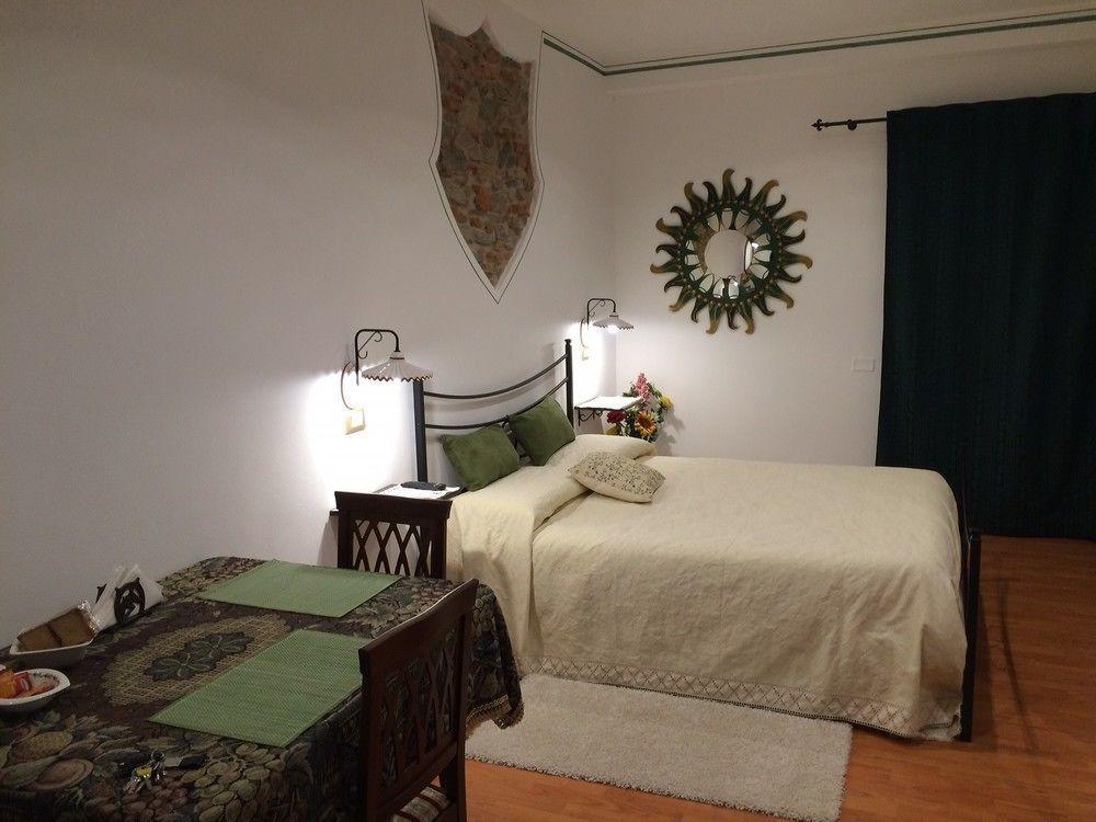 Casale Litta B&B Al Castello מראה חיצוני תמונה