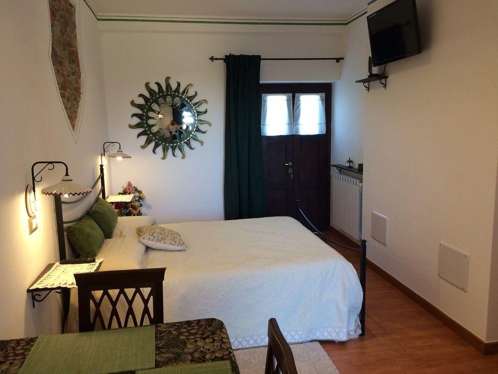 Casale Litta B&B Al Castello מראה חיצוני תמונה