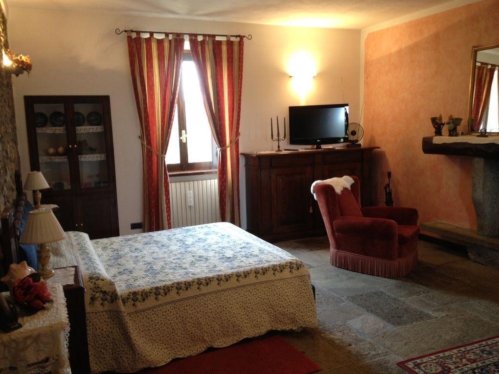 Casale Litta B&B Al Castello מראה חיצוני תמונה